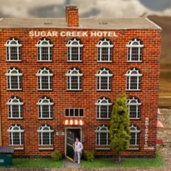 BK 6407 1:64 Scale "Hotel" Photo Real Scale Building Kit -Hobby Boss shop s l1600 32757.1641508641