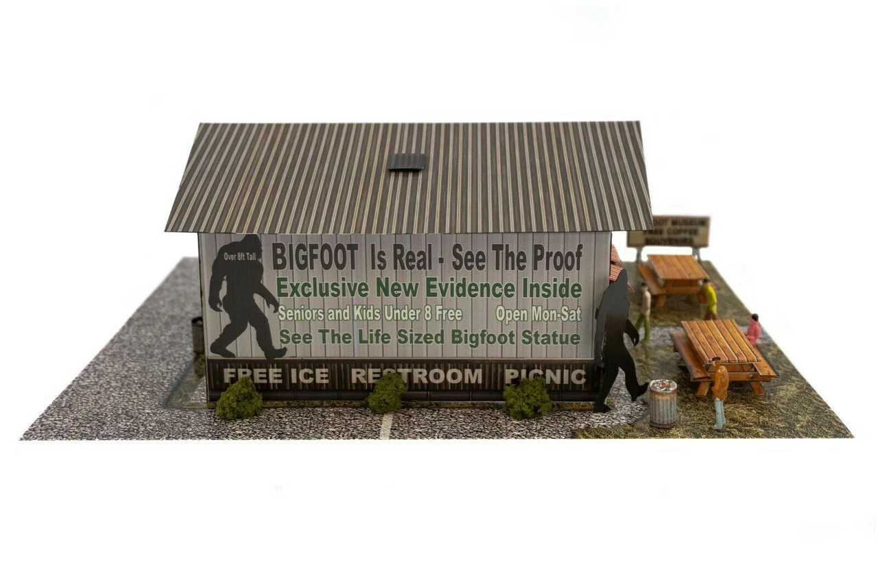 BK 6436 1:64 Scale Slot Car HO Bigfoot Museum Kit 6 BK 6436 1:64 Scale Slot Car HO Bigfoot Museum Kit - Image 4