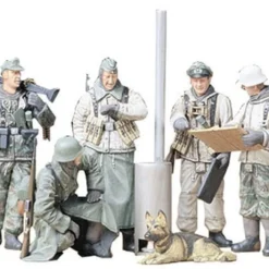 Tamiya 1/35 German Soldiers At Field Briefing -Hobby Boss shop tam35212 tamiya 1 35 german soldiers at field briefing 70669.1609778072